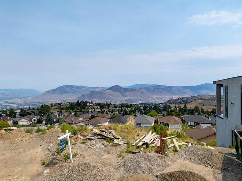 2412 Talbot Place, Kamloops, BC 