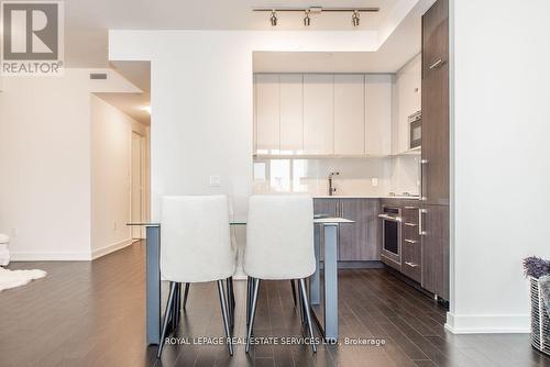 2116 - 330 Richmond Street W, Toronto (Waterfront Communities), ON - Indoor Photo Showing Other Room