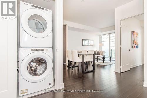 2116 - 330 Richmond Street W, Toronto (Waterfront Communities), ON - Indoor Photo Showing Laundry Room