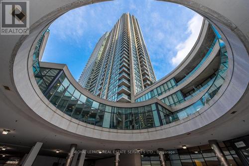 2903 - 16 Yonge Street, Toronto (Waterfront Communities), ON - Outdoor