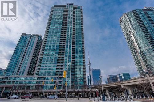 2903 - 16 Yonge Street, Toronto (Waterfront Communities), ON - Outdoor With Facade