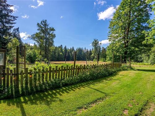 1739 Smit Rd, Sayward, BC 