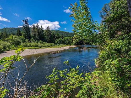 1739 Smit Rd, Sayward, BC 