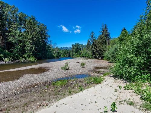 1739 Smit Rd, Sayward, BC 