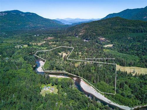 1739 Smit Rd, Sayward, BC 