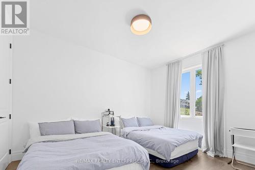 101 Villeneuve Drive, Prince Edward County, ON - Indoor Photo Showing Bedroom