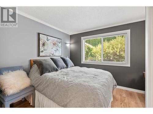 2677 Mappin Court, Kelowna, BC - Indoor Photo Showing Bedroom