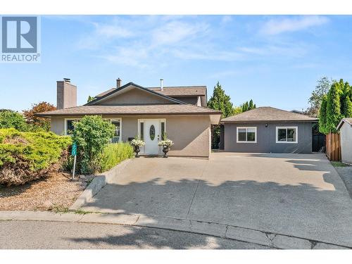 2677 Mappin Court, Kelowna, BC - Outdoor