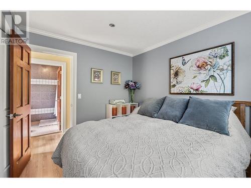 2677 Mappin Court, Kelowna, BC - Indoor Photo Showing Bedroom