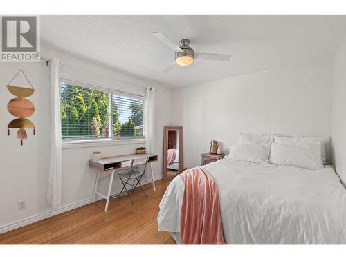 2677 Mappin Court, Kelowna, BC - Indoor Photo Showing Bedroom