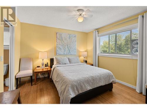 2677 Mappin Court, Kelowna, BC - Indoor Photo Showing Bedroom