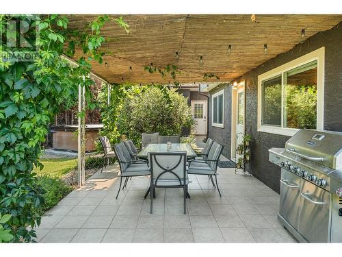 2677 Mappin Court, Kelowna, BC - Outdoor With Deck Patio Veranda