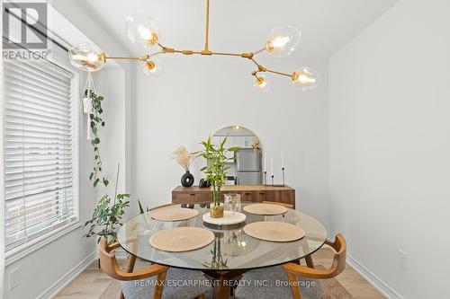 42 Radison Lane, Hamilton (Mcquesten), ON - Indoor Photo Showing Dining Room