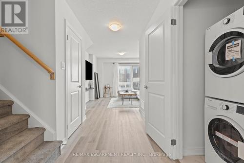 42 Radison Lane, Hamilton (Mcquesten), ON - Indoor Photo Showing Laundry Room