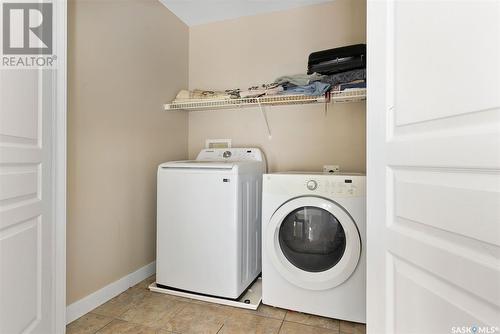 4625 Padwick Road, Regina, SK - Indoor Photo Showing Laundry Room