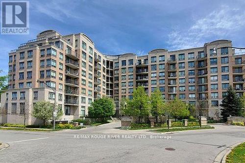 T09 - 16 Dallimore Circle, Toronto (Banbury-Don Mills), ON - Outdoor With Facade