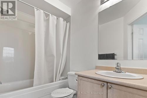 237 Monarch Avenue W, Ajax (South West), ON - Indoor Photo Showing Bathroom