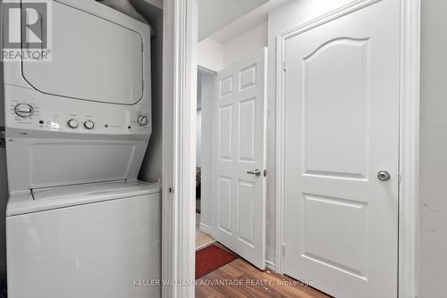 237 Monarch Avenue W, Ajax (South West), ON - Indoor Photo Showing Laundry Room