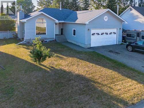 10720 Cottonwood Crescent, Dawson Creek, BC - Outdoor