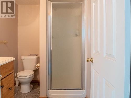 10720 Cottonwood Crescent, Dawson Creek, BC - Indoor Photo Showing Bathroom