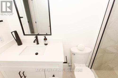 1529 Parkridge Road, Mississauga, ON - Indoor Photo Showing Bathroom