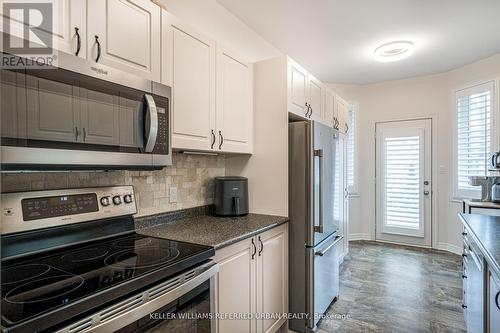 97 Sandollar Drive, Hamilton (Twenty Place), ON - Indoor Photo Showing Kitchen