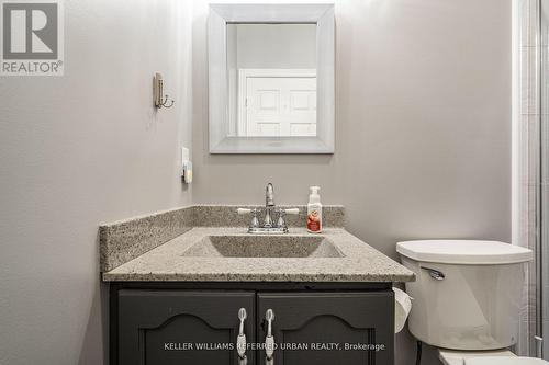 97 Sandollar Drive, Hamilton (Twenty Place), ON - Indoor Photo Showing Bathroom