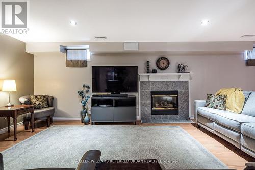 97 Sandollar Drive, Hamilton (Twenty Place), ON - Indoor Photo Showing Living Room With Fireplace