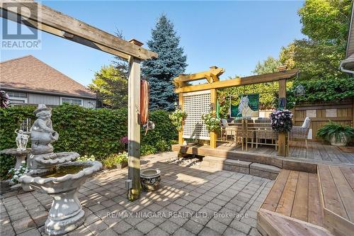 2 Chardonnay Place, Niagara-On-The-Lake, ON - Outdoor With Deck Patio Veranda