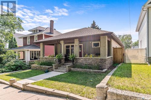 844 Algoma Avenue, Moose Jaw, SK - Outdoor With Deck Patio Veranda