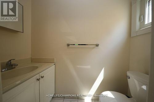 20 Horseshoe Crescent, Toronto (Malvern), ON - Indoor Photo Showing Bathroom