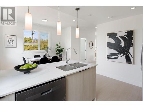 235 Taylor Road Unit# 1, Kelowna, BC - Indoor Photo Showing Kitchen With Double Sink With Upgraded Kitchen