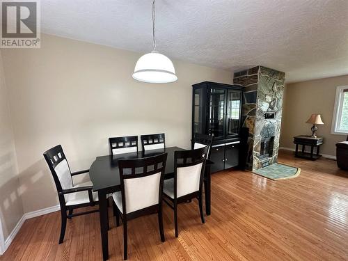 1905 93 Avenue, Dawson Creek, BC - Indoor Photo Showing Dining Room