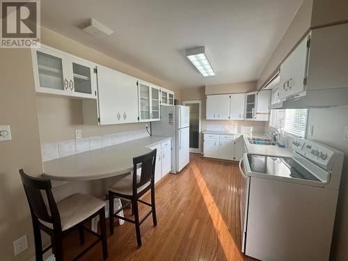 1905 93 Avenue, Dawson Creek, BC - Indoor Photo Showing Laundry Room