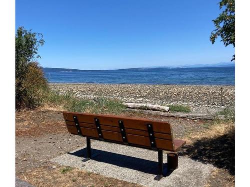 5370 Island Hwy West, Qualicum Beach, BC 