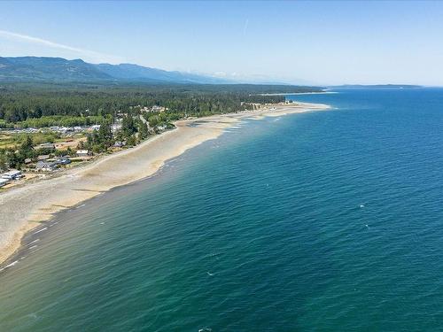 5370 Island Hwy West, Qualicum Beach, BC 