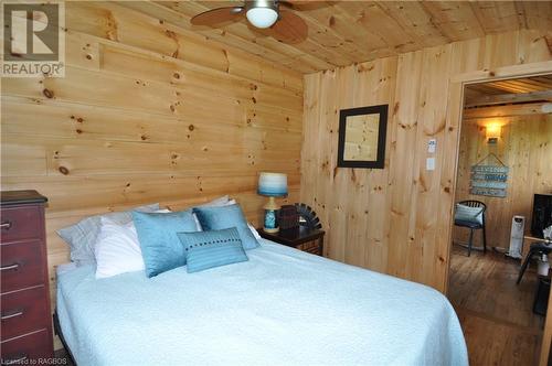 41 Islandview Drive, South Bruce Peninsula, ON - Indoor Photo Showing Bedroom