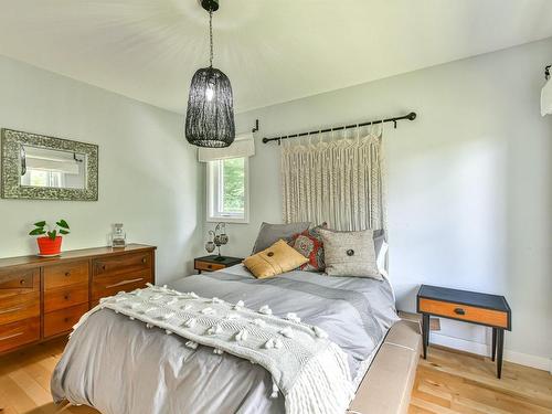 Chambre Ã Â coucher - 1160 Ch. Du Lac-Renaud, Sainte-Adèle, QC - Indoor Photo Showing Bedroom