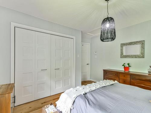 Chambre Ã Â coucher - 1160 Ch. Du Lac-Renaud, Sainte-Adèle, QC - Indoor Photo Showing Bedroom