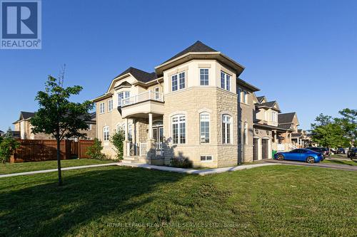 15 Dovehaven Crescent, Brampton (Bram East), ON - Outdoor