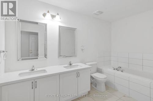 23 Doris Pawley Crescent, Caledon, ON - Indoor Photo Showing Bathroom