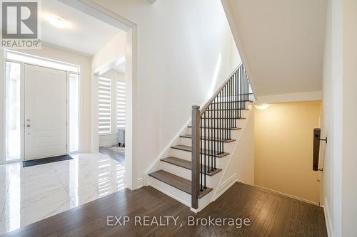 3396 Millicent Avenue, Oakville, ON - Indoor Photo Showing Other Room