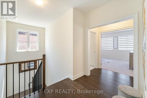 3396 Millicent Avenue, Oakville, ON - Indoor Photo Showing Other Room