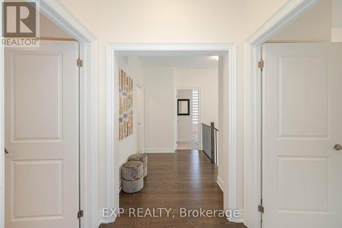 3396 Millicent Avenue, Oakville, ON - Indoor Photo Showing Other Room