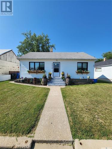 1510 Third Street, Estevan, SK - Outdoor