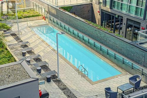 902 - 50 Wellesley Street E, Toronto (Church-Yonge Corridor), ON - Outdoor With In Ground Pool