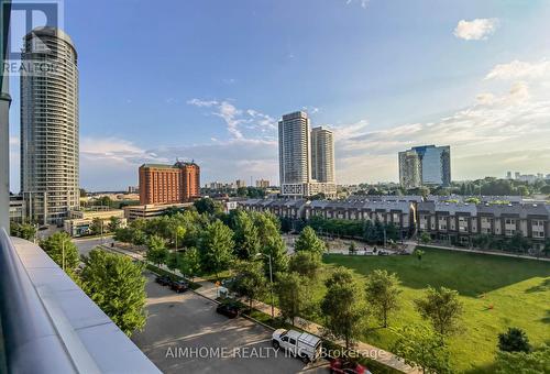 716 - 181 Village Green Square, Toronto (Agincourt South-Malvern West), ON - Outdoor With View