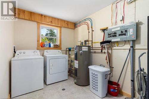 6053 Highway 6, Tobermory, ON - Indoor Photo Showing Laundry Room