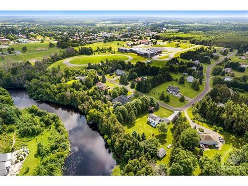 17 Maric Trail, Kemptville, ON 