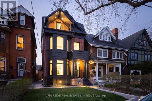 22 Shannon Street, Toronto (Trinity-Bellwoods), ON - Outdoor With Facade